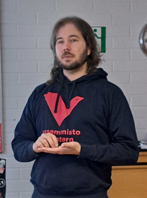 Juuso-Matias Tanskasen puolikuva